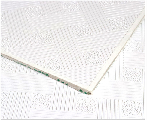 Λοξευμένος τετράγωνο ανώτατος πίνακας 12mm16mm γύψου PVC πάχος
