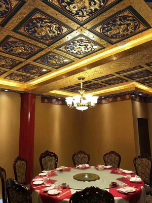 600x600mm Μεταλλική οροφή αλουμινίου 3D Temple Board Gold Foil Buddha Hall Lotus
